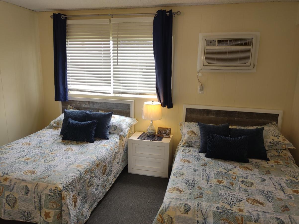 وايلدوود Pilgrim'S Pride Motel المظهر الخارجي الصورة